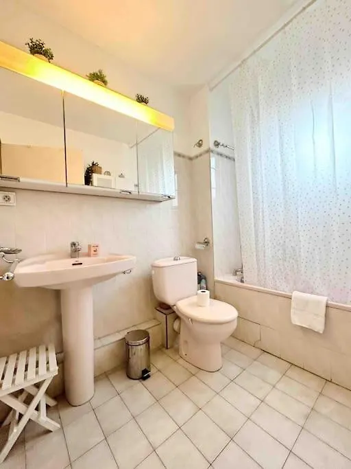 La Petite Louisiane : Apt 4 Prs, 300 M Plages Antibes