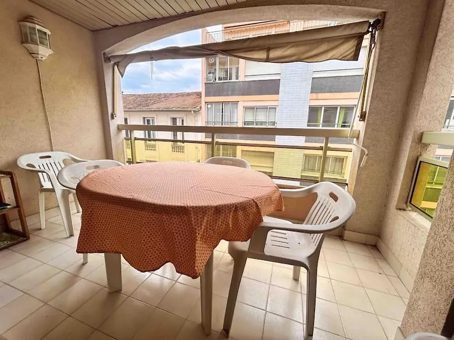 La Petite Louisiane : Apt 4 Prs, 300 M Plages Antibes